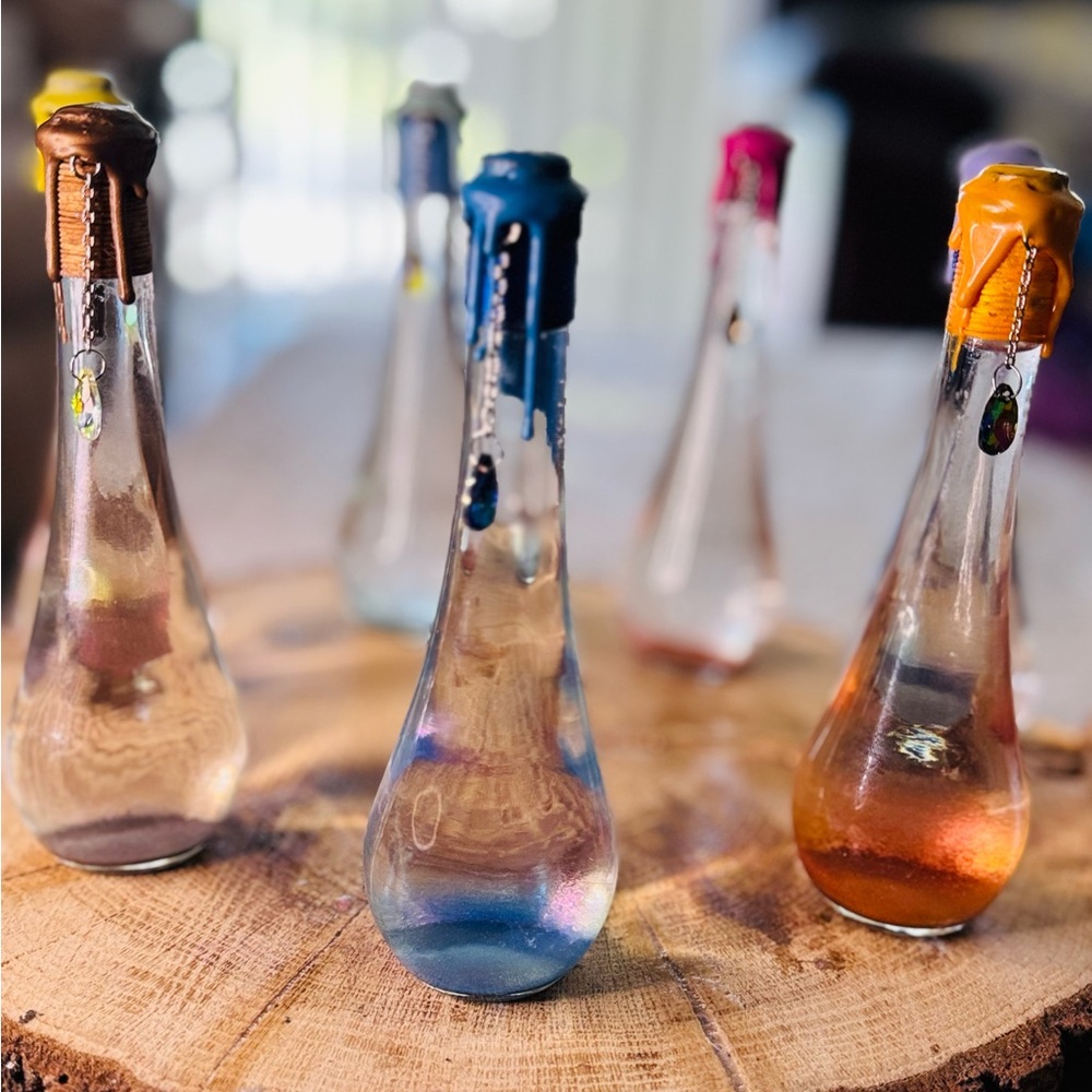 Colorful Bottles Changes Color - Picture 1 of 8